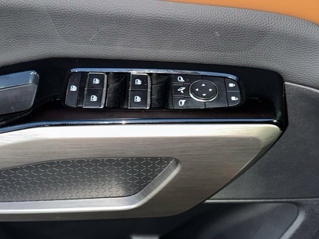 Used 2023 Nissan Pathfinder Platinum AWD/4WD image 15