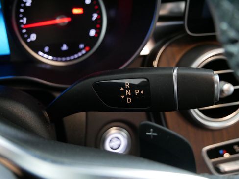 Used 2019 Mercedes-Benz C 300 4MATIC Sedan image 24