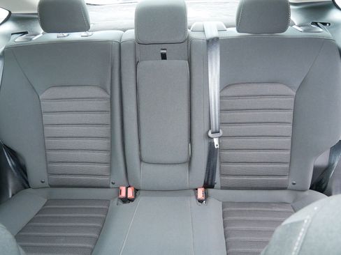 Used 2020 Ford Fusion SE image 14