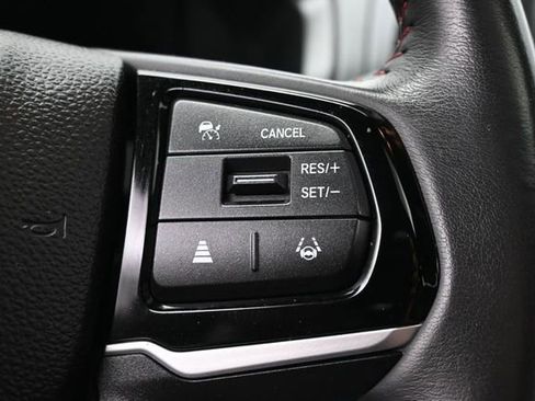 Used 2025 Honda Odyssey Sport-L image 16