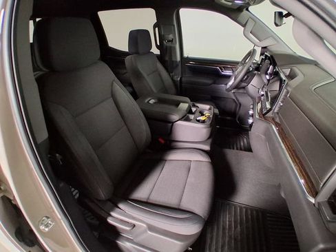 Used 2026 GMC Sierra 1500 SLE w/ Preferred Package AWD/4WD image 15