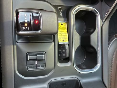 Used 2024 GMC Sierra 1500 Denali image 24