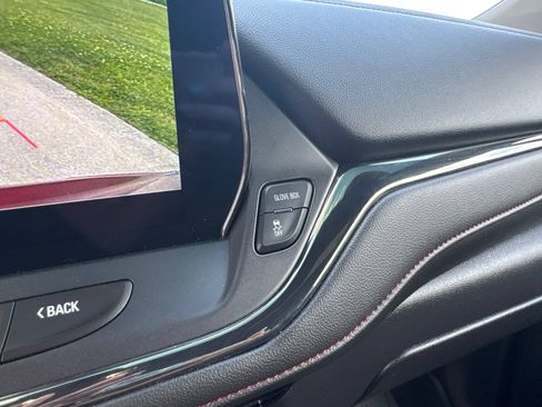 Used 2023 Chevrolet Blazer RS w/ LPO, Floor Liner Package FWD image 31