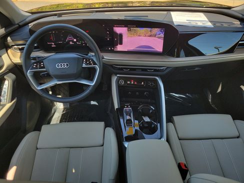 Certified 2025 Audi Q5 Premium w/ Premium Plus AWD/4WD image 13