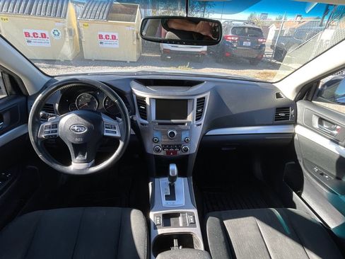 Used 2014 Subaru Outback 2.5i Premium image 17