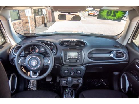 Used 2020 Jeep Renegade Sport image 12