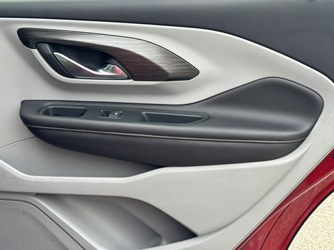 Used 2019 GMC Terrain SLT w/ Preferred Package FWD image 16