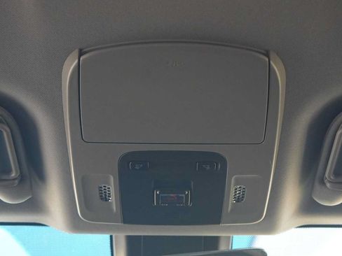 Used 2023 Toyota Camry SE FWD image 25