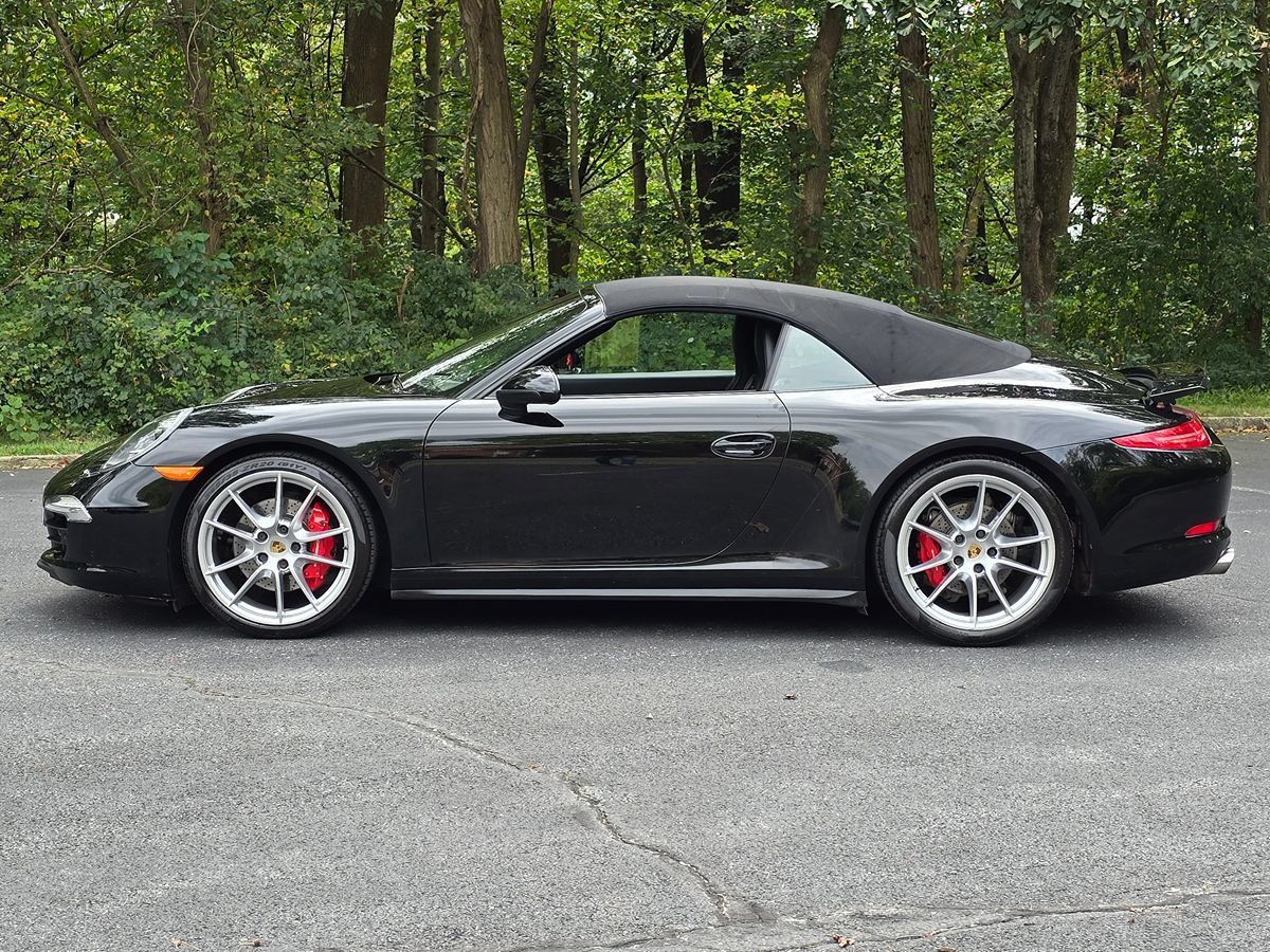 Used 2015 Porsche 911 Carrera 4S AWD/4WD image 11