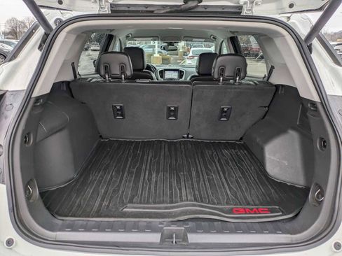 Used 2019 GMC Terrain SLT w/ Preferred Package image 33