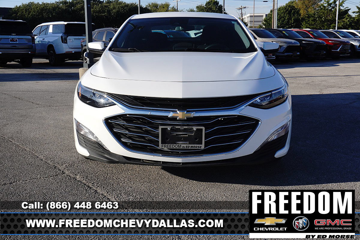 Certified 2024 Chevrolet Malibu LT FWD image 2