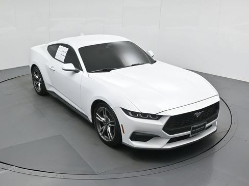 Certified 2024 Ford Mustang Coupe image 35