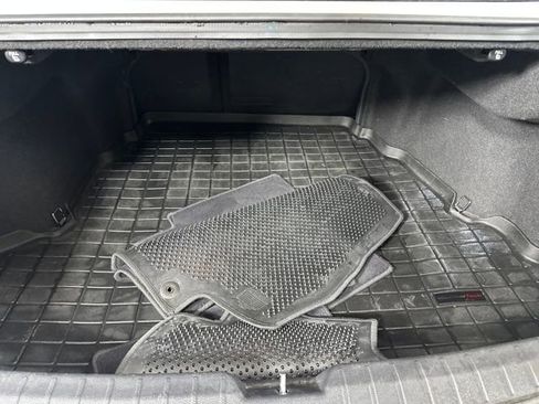 Used 2016 Hyundai Azera Limited image 26