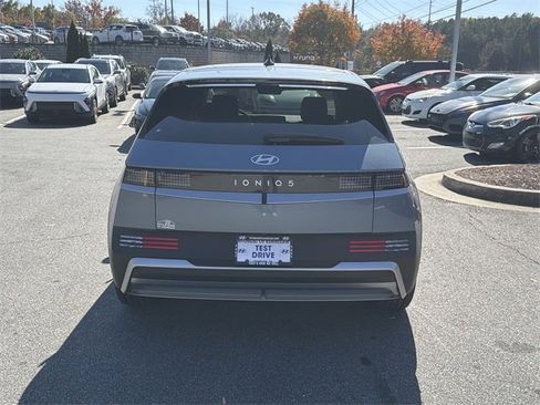 New 2026 Hyundai Ioniq 5 SEL image 6