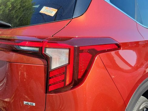 Used 2024 Kia Seltos SX AWD/4WD image 37