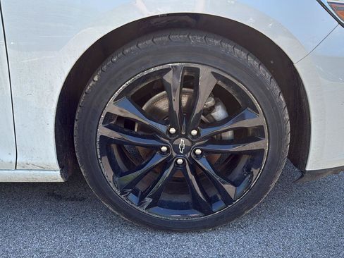Used 2024 Chevrolet Malibu LT w/ Sport Edition FWD image 16