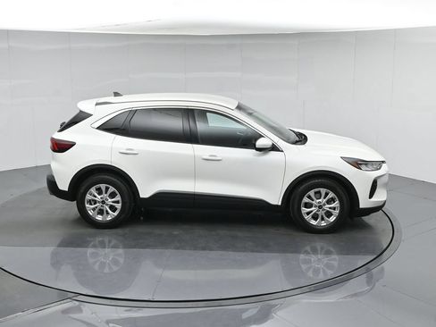 Used 2023 Ford Escape Active w/ Tech Pack #2 FWD image 53