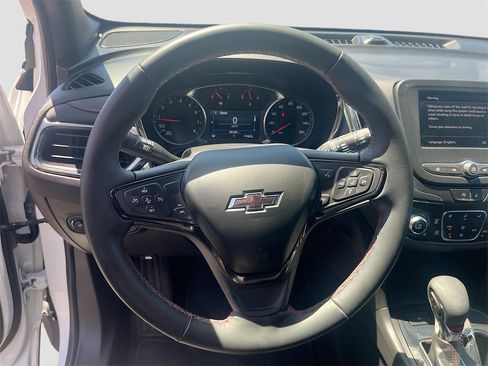 Used 2024 Chevrolet Equinox RS image 11