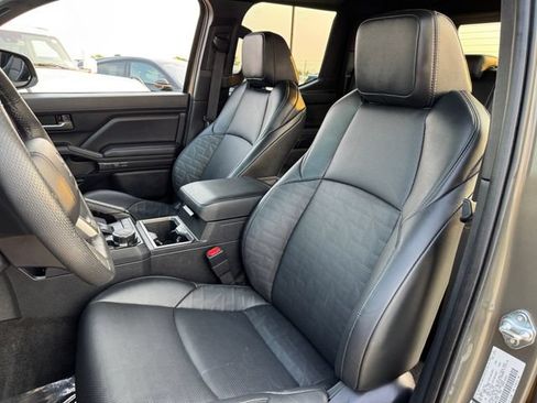 Used 2025 Toyota Tacoma TRD Sport w/ TRD Sport Premium Package AWD/4WD image 16