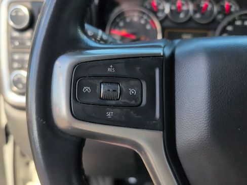 Used 2020 Chevrolet Silverado 1500 LT Trail Boss w/ Bed Protection Package AWD/4WD image 27