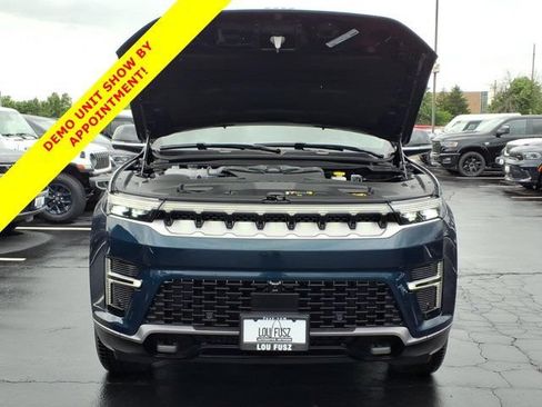 New 2026 Jeep Grand Wagoneer 4WD w/ Premium Group I image 22