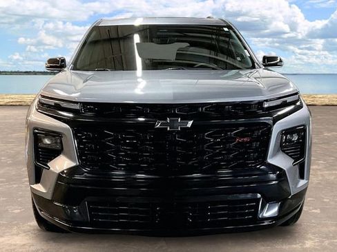 Used 2024 Chevrolet Traverse RS w/ LPO, Floor Liner Package image 2