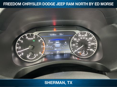 Used 2024 Nissan Altima 2.5 SV image 12