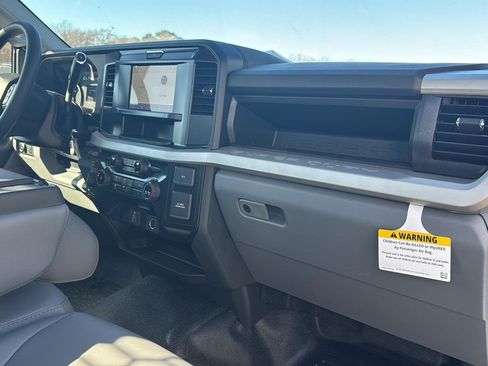 New 2025 Ford F550 2WD Regular Cab Super Duty image 23
