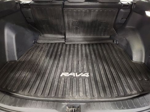 Used 2023 Toyota RAV4 LE FWD image 51