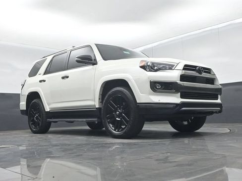 Used 2021 Toyota 4Runner Nightshade AWD/4WD image 46