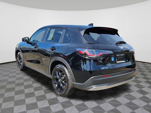 Certified 2025 Honda HR-V Sport image 3