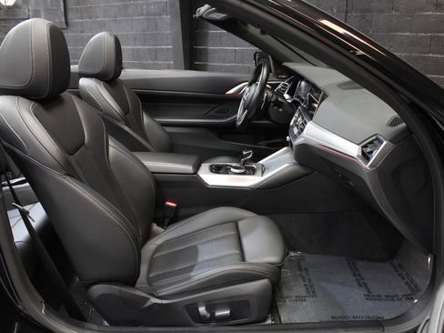 Used 2023 BMW 430i Convertible w/ M Sport Package image 43