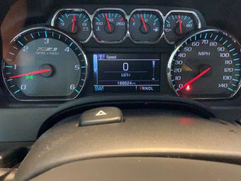 Used 2017 Chevrolet Silverado 1500 LT w/ All Star Edition AWD/4WD image 10