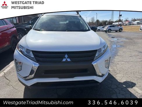 Used 2019 Mitsubishi Eclipse Cross LE image 2