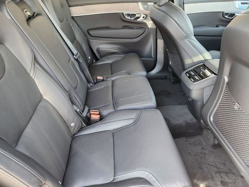 New 2026 Volvo XC90 B6 Ultra w/ Lounge Package image 23
