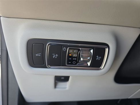 New 2026 Lincoln Nautilus Reserve image 25