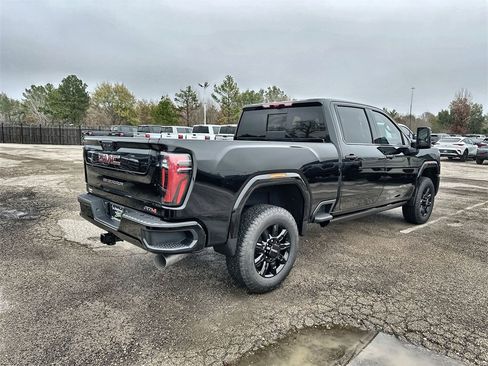 New 2026 GMC Sierra 3500 AT4 w/ AT4 Premium Plus Package image 11