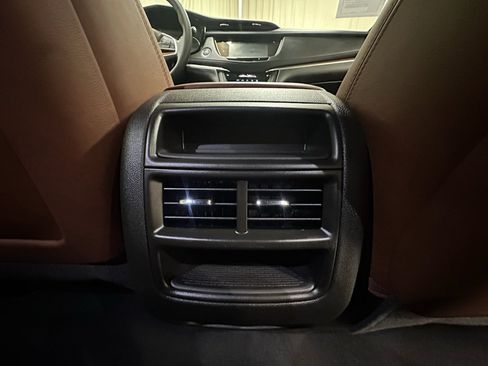 Certified 2025 Cadillac XT5 Sportv AWD/4WD image 20