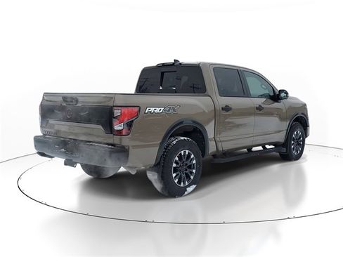 Used 2024 Nissan Titan PRO-4X w/ Pro-4x Convenience Package image 4
