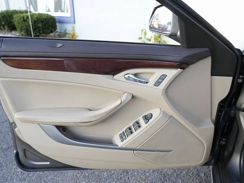 Used 2012 Cadillac CTS Luxury image 27