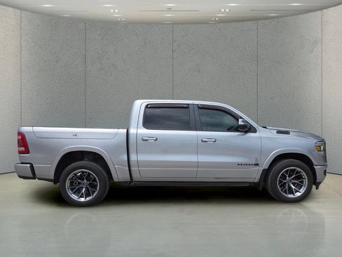 Used 2022 RAM 1500 Laramie w/ Laramie Southwest Edition AWD/4WD image 3