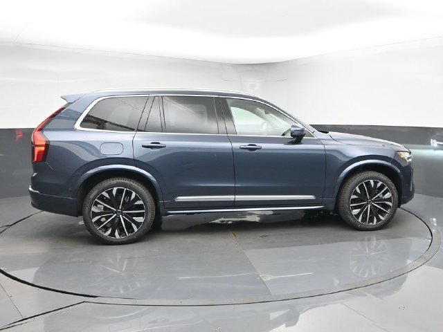 New 2026 Volvo XC90 B6 Ultra w/ Protection Package AWD/4WD image 8