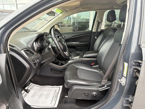 Used 2018 Dodge Journey Crossroad AWD/4WD image 15