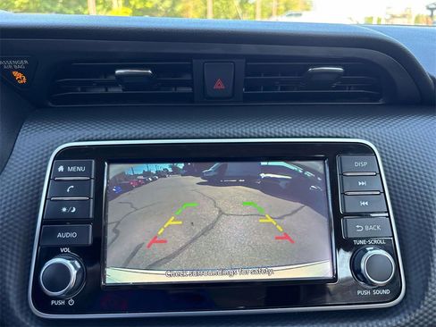 Used 2022 Nissan Kicks S image 23