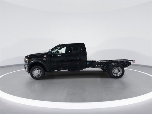 New 2025 RAM 4500 Tradesman image 5