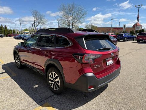 Used 2023 Subaru Outback Premium AWD/4WD image 7
