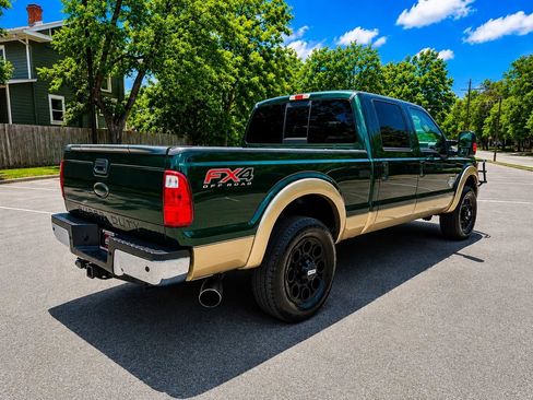 Used 2012 Ford F250 Lariat w/ Lariat Interior Pkg AWD/4WD image 5
