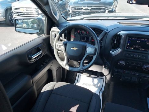 New 2026 Chevrolet Silverado 1500 Custom AWD/4WD image 15