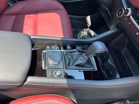 New 2026 MAZDA MAZDA3 Hatchback w/Premium Plus Pkg AWD/4WD image 15
