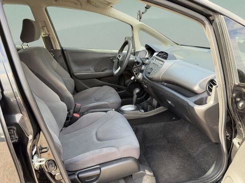 Used 2012 Honda Fit Base image 18